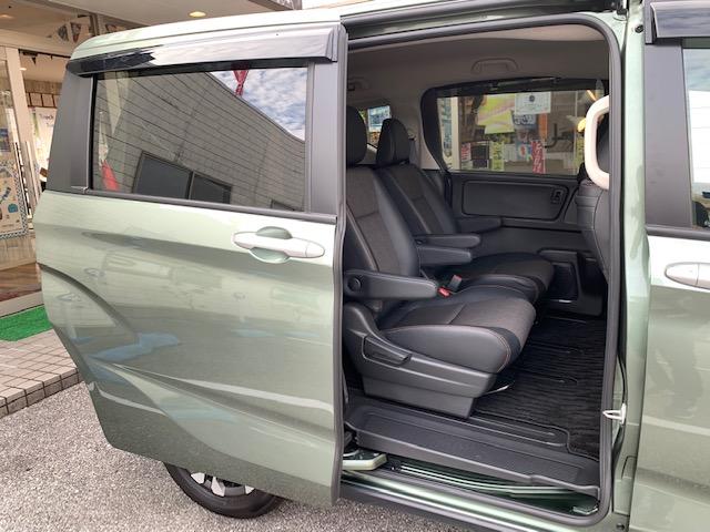 フリードハイブリッド ハイブリッド・クロスターホンダセンシング OP10年保証対象車 純正9インチナビ 前後ドライブレコーダー ハーフレザーシート ビルトインETC 両側パワースライドドア LEDヘッドライト レーダークルーズコントロール シートヒーター(50枚目)