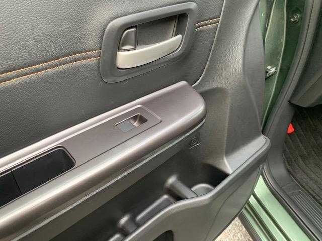 フリードハイブリッド ハイブリッド・クロスターホンダセンシング OP10年保証対象車 純正9インチナビ 前後ドライブレコーダー ハーフレザーシート ビルトインETC 両側パワースライドドア LEDヘッドライト レーダークルーズコントロール シートヒーター(56枚目)