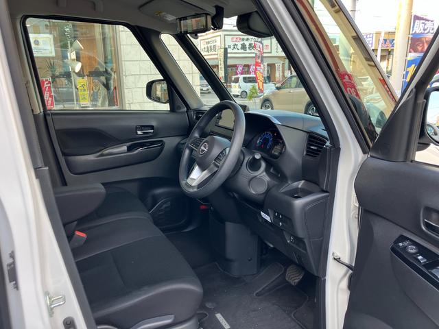 広い室内、便利で快適な使い勝手、誰もが楽しい移動空間となっております。