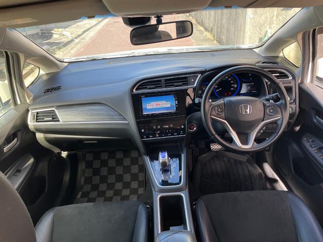 シャトル ハイブリッドZスタイルエディション ナビ CD DVD フルセグ Bluetooth バックカメラ(11枚目)