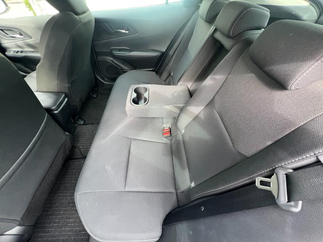 ドリンクホルダーも搭載☆