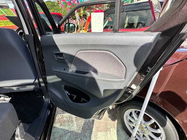 ワゴンR FX ☆走行36800km☆後期型 エネチャージ搭載 キーレスエントリー 電動格納ドアミラー オートエアコン シートヒーター ヘッドライトレベライザー アームレスト付きベンチシート(20枚目)