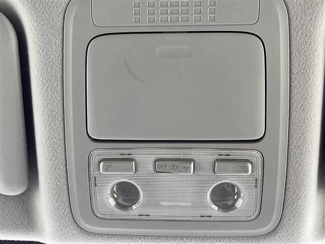 Ｓｉ　禁煙車　純正９型ナビ　フルセグＴＶ　Ｂｌｕｅｔｏｏｔｈ　バックカメラ　パワースライドドア　ＬＥＤヘッドライト　スマートキー　プッシュスタート　アイドリングストップ　横滑り防止機能　オートエアコン(14枚目)