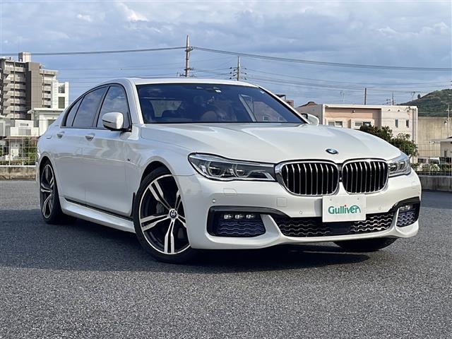 ７４０ｉ　Ｍスポーツ　禁煙車　純正ナビ　フルセグＴＶ　全方位カメラ　Ｂｌｕｅｔｏｏｔｈ　サンルーフ　パワーシート　ＬＥＤヘッドライト　パドルシフト　シートヒーター　プッシュスタート　アイドリングストップ　オートハイビーム(30枚目)