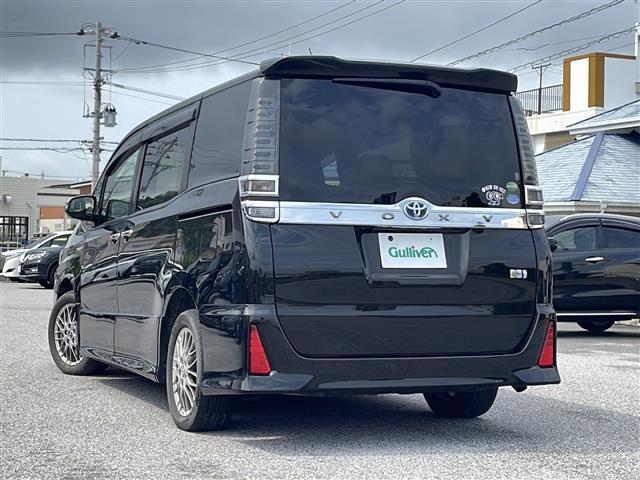 ヴォクシー ハイブリッドＺＳ　煌　禁煙車　トヨタセーフティセンス　純正１１型ナビ　フルセグＴＶ　バックカメラ　１２．８型フリップダウンモニター　両側パワースライドドア　ドライブレコーダー　シートヒーター　クルーズコントロール　ＥＴＣ（43枚目）