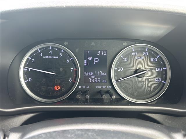 気になる車はすぐにお問い合わせください！画面右側の００６６から始まる無料ダイヤルからお問い合わせ下さい！専門スタッフがお車のご質問にお答えいたします！