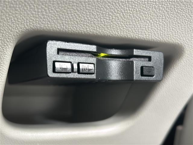 店頭販売もしておりますので、先に在庫が無くなってしまうこともございます。気になる車はまずはお問い合わせください！