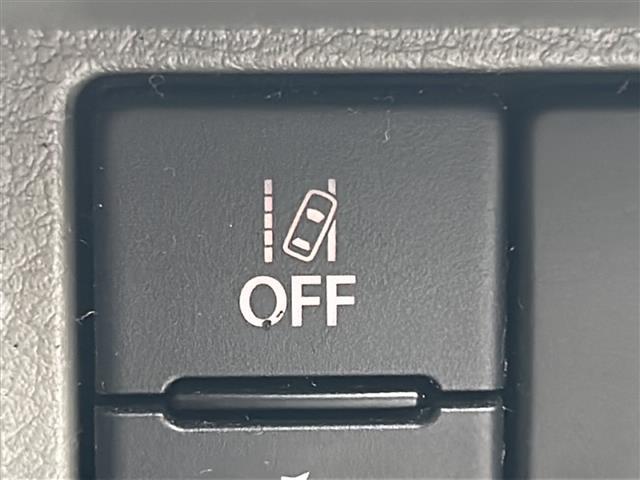 エブリイ ＰＣ　禁煙車　社外オーディオＡＭ／ＦＭ／ＣＤ　両側スライドドア　衝突軽減システム　オートライト　パーキングアシスト　レーンキープアシスト　横滑り防止装置　リモコンキー　パワーウィンドウ　　ＵＳＢ入力端子（13枚目）