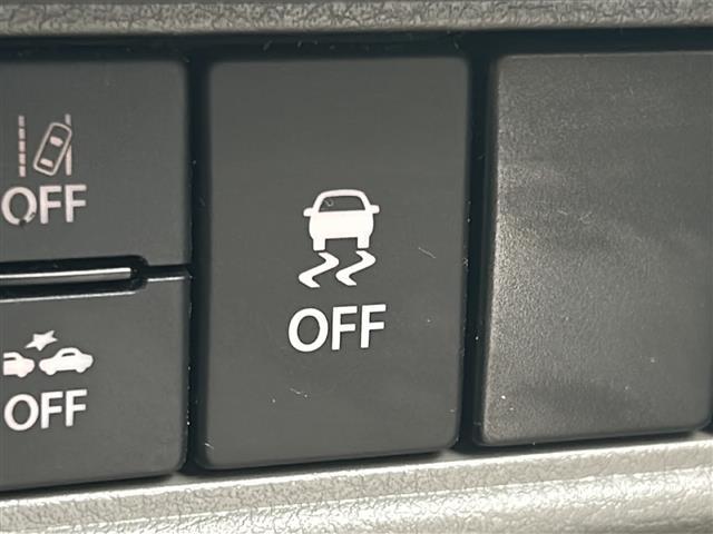 エブリイ ＰＣ　禁煙車　社外オーディオＡＭ／ＦＭ／ＣＤ　両側スライドドア　衝突軽減システム　オートライト　パーキングアシスト　レーンキープアシスト　横滑り防止装置　リモコンキー　パワーウィンドウ　　ＵＳＢ入力端子（14枚目）