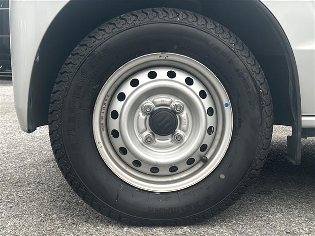 エブリイ ＰＣ　禁煙車　社外オーディオＡＭ／ＦＭ／ＣＤ　両側スライドドア　衝突軽減システム　オートライト　パーキングアシスト　レーンキープアシスト　横滑り防止装置　リモコンキー　パワーウィンドウ　　ＵＳＢ入力端子（37枚目）