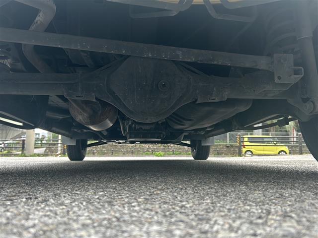 エブリイ ＰＣ　禁煙車　社外オーディオＡＭ／ＦＭ／ＣＤ　両側スライドドア　衝突軽減システム　オートライト　パーキングアシスト　レーンキープアシスト　横滑り防止装置　リモコンキー　パワーウィンドウ　　ＵＳＢ入力端子（41枚目）