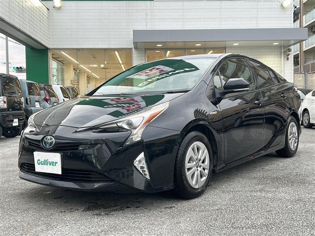 プリウス Sセーフティプラス 禁煙車 ナビ AM/FM/CD/DVD/BT バックモニター フルセグTV コーナーセンサー レーンキープアシスト クルーズコントロール 衝突軽減システム オートライト 純正フロアマット ETC(35枚目)