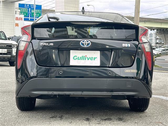 プリウス Sセーフティプラス 禁煙車 ナビ AM/FM/CD/DVD/BT バックモニター フルセグTV コーナーセンサー レーンキープアシスト クルーズコントロール 衝突軽減システム オートライト 純正フロアマット ETC(38枚目)