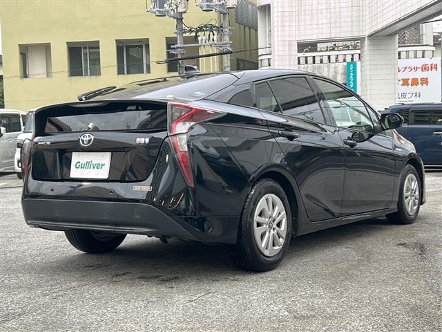 プリウス Sセーフティプラス 禁煙車 ナビ AM/FM/CD/DVD/BT バックモニター フルセグTV コーナーセンサー レーンキープアシスト クルーズコントロール 衝突軽減システム オートライト 純正フロアマット ETC(39枚目)