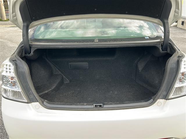 ＳＡＩ Ｇ　禁煙車　純正ナビ　ＡＭ／ＦＭ／ＣＤ／ＤＶＤ　バックモニター　フルセグＴＶ　ＬＥＤヘッドライト　クルーズコントロール　純正１８ＡＷ　純正フロアマット　オートライト　スマートキー（41枚目）