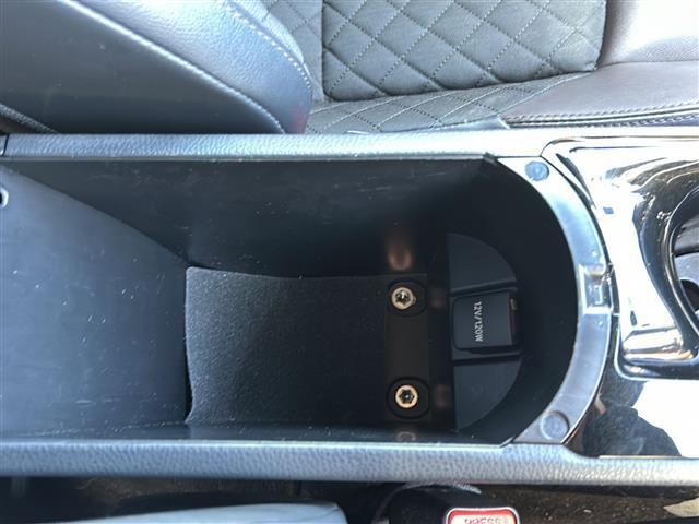 店頭販売もしておりますので、先に在庫が無くなってしまうこともございます。気になる車はまずはお問い合わせください！