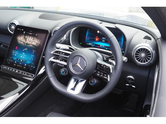 ＳＬ ＳＬ４３　禁煙１オーナー　ディーラー車右ハンドル　ヘッドアップディスプレイ　黒幌　黒革ベンチレーター　３６０°カメラ　ブルメスターサウンド　ＡＭＧ２０インチ　イエローキャリパー　パワートランク　セーフティ（24枚目）