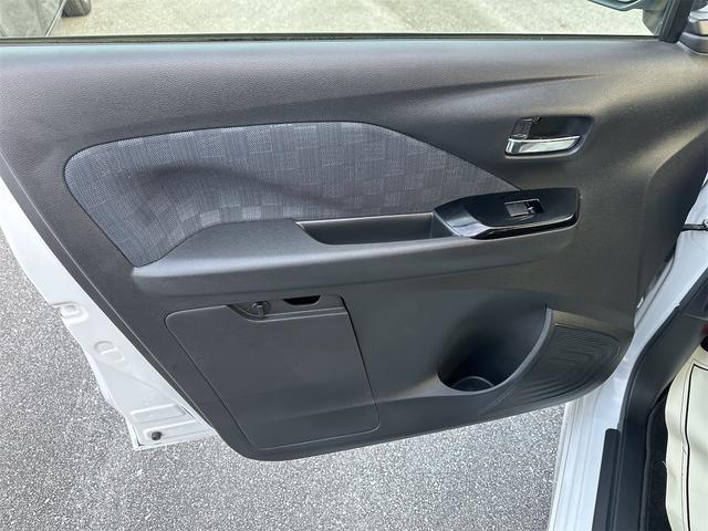 ご覧頂きまして誠に有難うございます！！是非ご来店して頂き、実際にご覧になって頂ければと思います。お客様からのご連絡をスタッフ一同、心よりお待ちしております