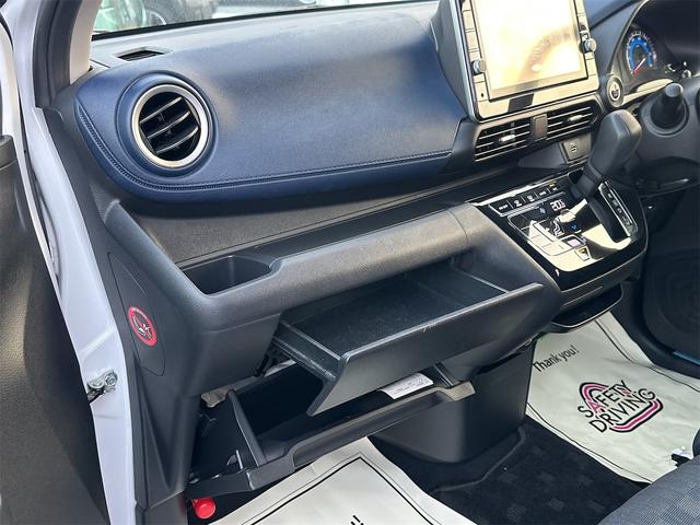 ご覧いただきありがとうございます♪気になったお車がありましたらお気軽にお電話をください♪