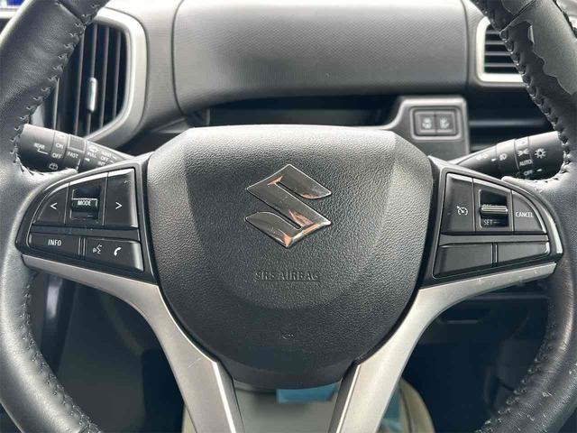 自ら操るハンドル！ドライバーの生命線です。お客様の目で実際にご確認ください。