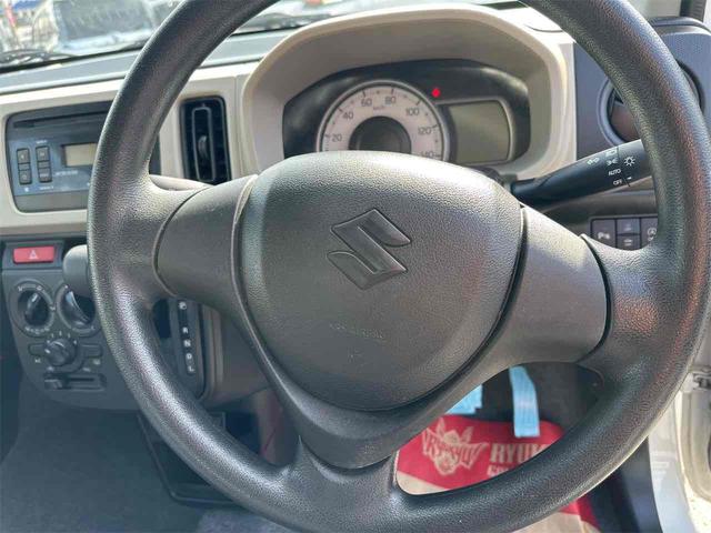 自ら操るハンドル！ドライバーの生命線です。お客様の目で実際にご確認ください。