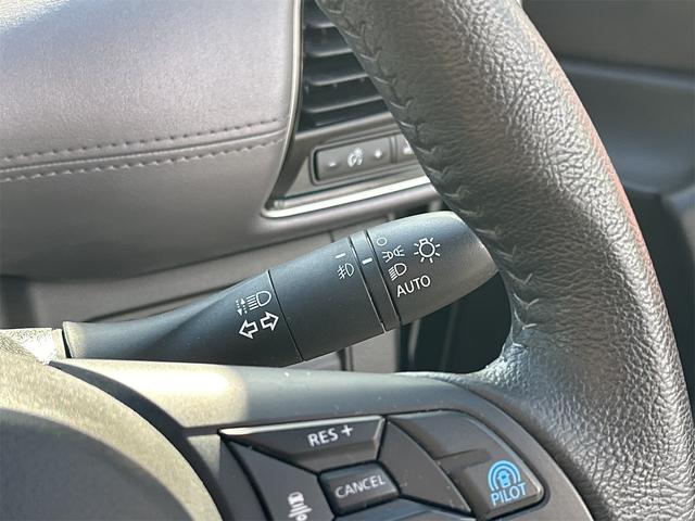 セレナ e-パワー ハイウェイスターV 全周囲カメラ ナビ TV クリアランスソナー オートクルーズコントロール パークアシスト 衝突被害軽減システム 両側電動スライドドア オートライト LEDヘッドランプ スマートキー(10枚目)