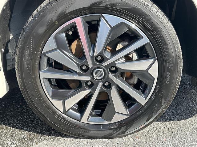 セレナ e-パワー ハイウェイスターV 全周囲カメラ ナビ TV クリアランスソナー オートクルーズコントロール パークアシスト 衝突被害軽減システム 両側電動スライドドア オートライト LEDヘッドランプ スマートキー(20枚目)