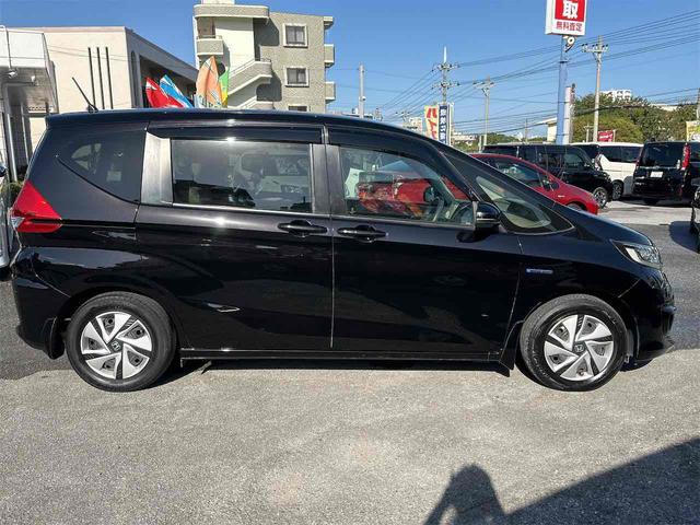 当店のお車をご覧いただきましてありがとうございます。お車についてのご質問やお見積りのご依頼、ご購入にあたってのご相談などお気軽にお問い合わせ下さい！