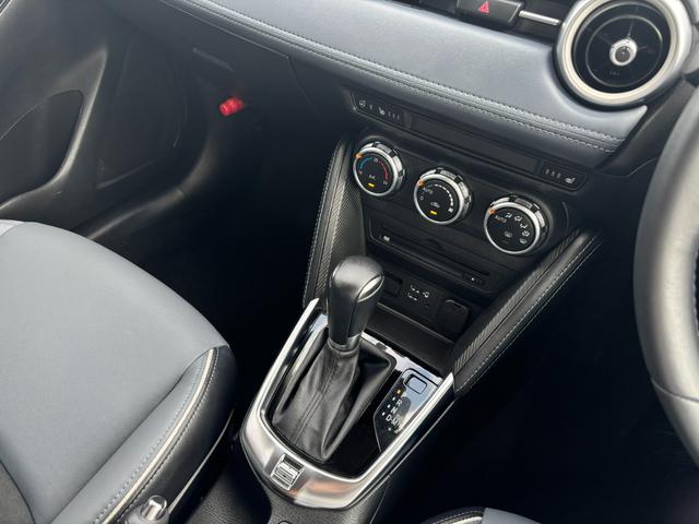 ＭＡＺＤＡ２ １５Ｓ　Ｌパッケージ　［レザーシート／３６０ビューモニター／Ｂｌｕｅｔｏｏｔｈ／Ａｐｐｌｅ　ＣａｒＰｌａｙ／Ａｎｄｒｏｉｄ　Ａｕｔｏ／防錆コート済み／ワンオーナー］（25枚目）