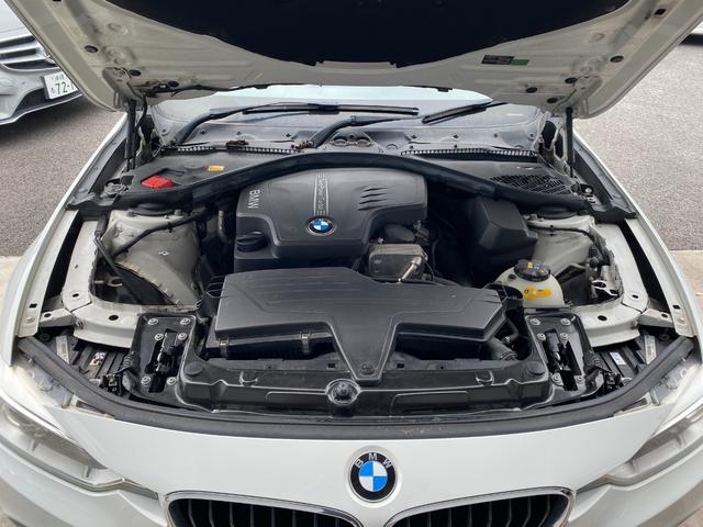 ３シリーズ ３２０ｉツーリング　Ｍスポーツ　Ｍスポーツ　ワンオーナー　アルピンホワイト　インテリジェントセーフティー　純正ＨＤＤナビＢカメラ　パワートランク　１８インチアルミ　コンフォートアクセス　プッシュスタート　キセノンＨＬ（38枚目）