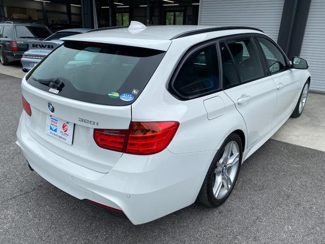 ３シリーズ ３２０ｉツーリング　Ｍスポーツ　Ｍスポーツ　ワンオーナー　アルピンホワイト　インテリジェントセーフティー　純正ＨＤＤナビＢカメラ　パワートランク　１８インチアルミ　コンフォートアクセス　プッシュスタート　キセノンＨＬ（47枚目）