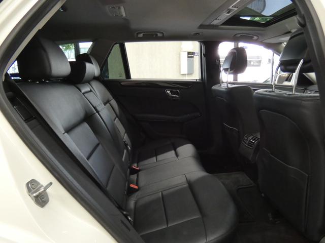 E350 ステーションワゴン アバンギャルド ガラスSR 黒レザー 純正HDDナビBカメ キーレスゴー パワートランク シートヒーター17AW 電動チルト本革巻マルチファンクションステアリング DOHC V型6気筒本州仕入(9枚目)