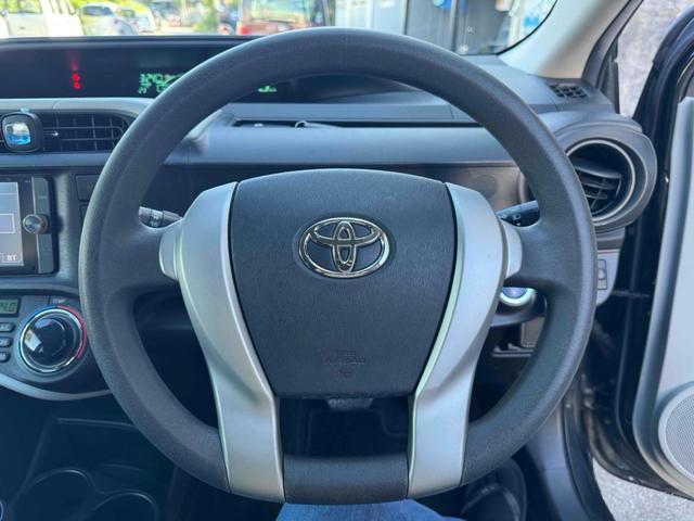 ハンドルの状態が悪いと運転に集中できませんよね。こちらの車、お気軽にお問い合わせください。