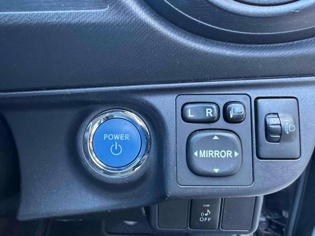 プッシュエンジンスタートシステム、エンジン始動・停止をワンタッチで行うことができます。