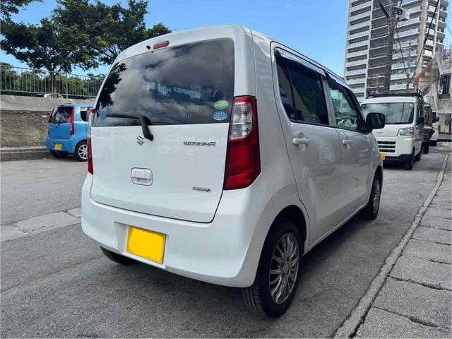 この度は当店のお車をご覧になっていただき、誠にありがとうございます。ぜひじっくりとご検討下さい。気軽にお問合せ・お見積りお待ちしております。