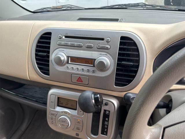 発進時や後退時に必ず操作するレバーです。操作のしやすさが肝になってきます。ぜひ一度体感してください。