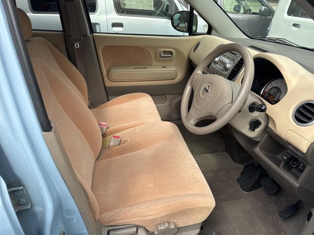 快適な座り心地ですよ。ドライブもゆっくり楽しめますね。