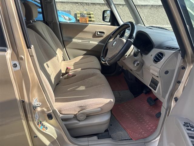 快適な座り心地ですよ。ドライブもゆっくり楽しめますね。