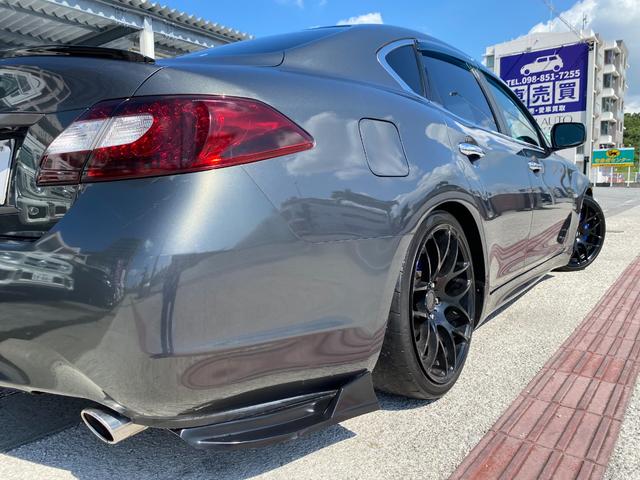 250GT ハーフレザーシート 19インチAW ローダウン 純正ナビ バックカメラ サイドカメラ ETC パワーシート 助手席オットマン機能付き TV プッシュスタート オートクルーズコントロール(16枚目)