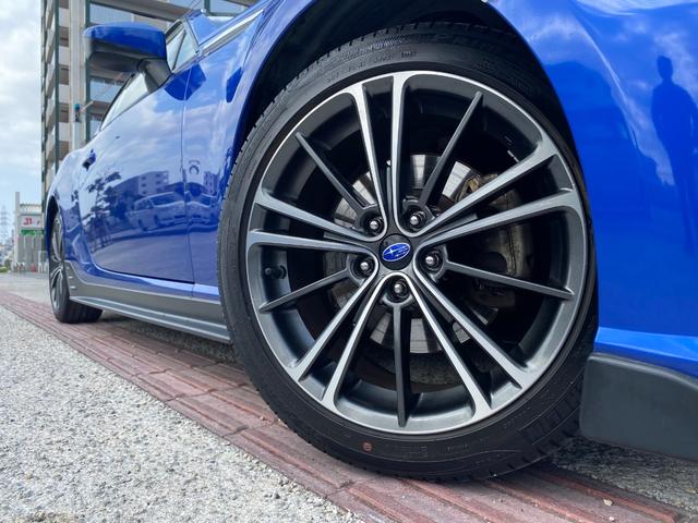 ＢＲＺ Ｓ　６速ＭＴ　ハーフレザーシート　ＳＴＩフロントアンダースポイラー　ＳＴＩサイドスポイラー　ＳＴＩリアサイドアンダースポイラー　ＳＴＩトランクスポイラー　カロッツェリアナビ　バックカメラ（36枚目）