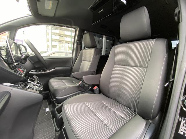 ★大切なパートナーを乗せる助手席も運転席同様広々としております！シートコンディションも良好です！