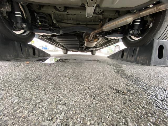 ★内地仕入れの為、下回りも綺麗な状態です。アンダーコートも施工可能です。