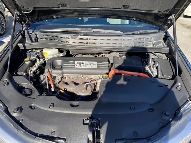 ★エンジンルームもご覧の通りとてもキレイな状態です♪内地仕入れの為、錆などもございません。エンジン＆ミッション共に機関良好です♪