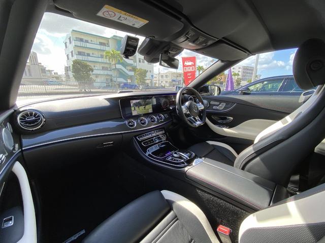 ★助手席側も広々設計で快適なドライブを楽しめます♪