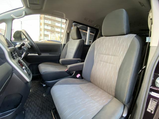 ★大切なパートナーを乗せる助手席も運転席同様広々としております！シートコンディションも良好です！