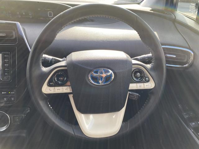 ★外装は綺麗で当たり前！室内特にハンドル・ドア・シフトノブ・インパネ・シート・カーペットの毎日触れる部分の隅々まで徹底クリーニング済み！！タバコやペット等の嫌なニオイもありません是非お越し下さいませ！