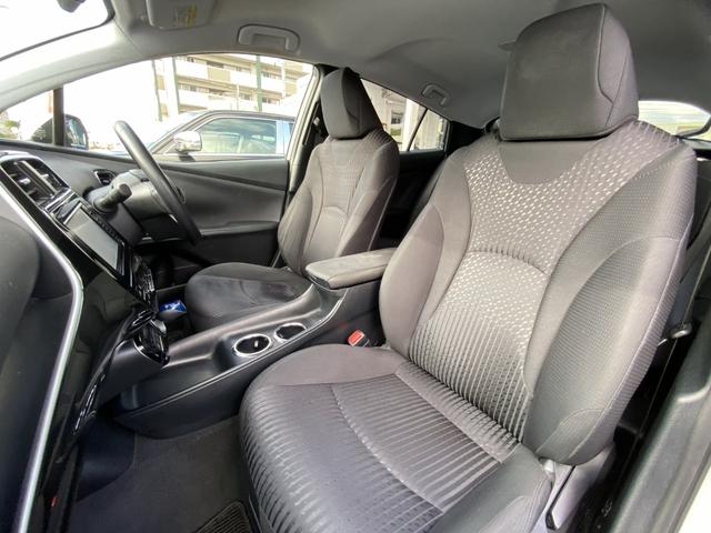 ★大切なパートナーを乗せる助手席も運転席同様広々としております！