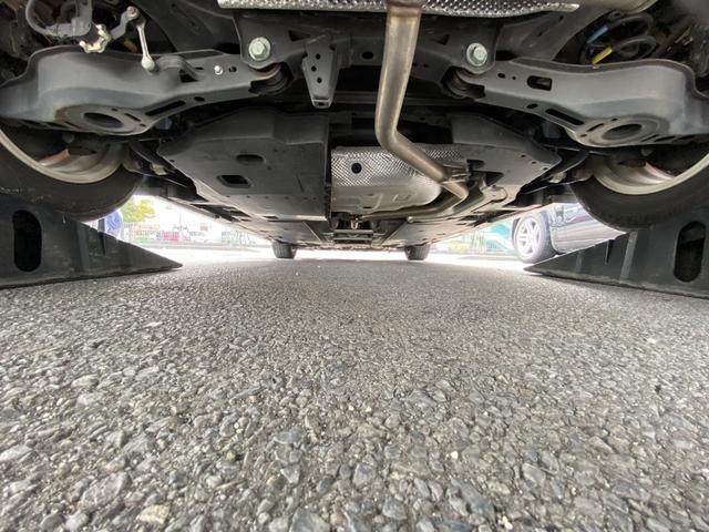 ★内地仕入れの為、下回りも綺麗な状態です。アンダーコートも施工可能です。