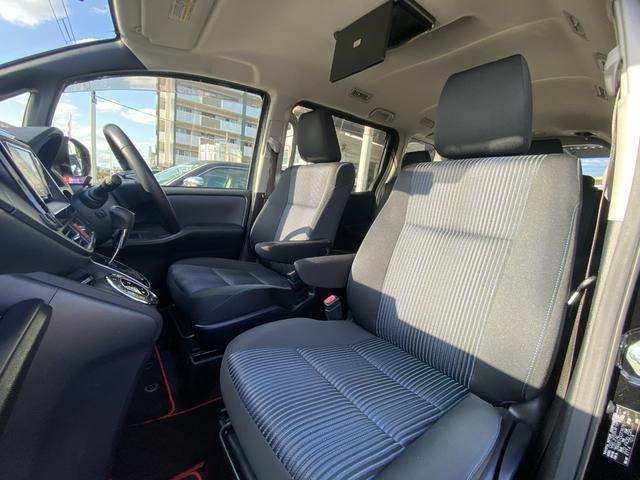 ★大切なパートナーを乗せる助手席も運転席同様広々としております！シートコンディションも良好です！