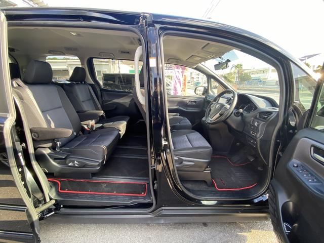 ★乗り降り楽々な両側パワースライドドア♪